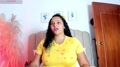 Snapshot of _aithanaa_ chatting on November 18, 2025, 7:18 pm _aithanaa_ online show from November 18, 2025, 7:18 pm