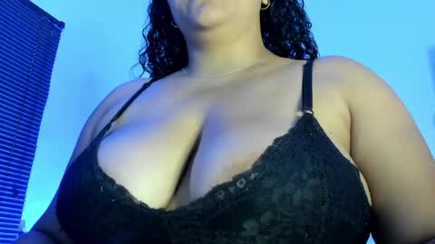 Snapshot of _aithanaa_ chatting on May 4, 2026, 7:21 pm _aithanaa_ online show from May 4, 2026, 7:21 pm