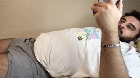 Snapshot of _alan_bear_ chatting on October 25, 2025, 10:01 am Alan online show from October 25, 2025, 10:01 am