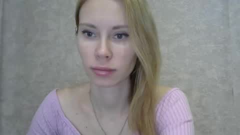_alex1819 online show from April 3, 2026, 7:28 am