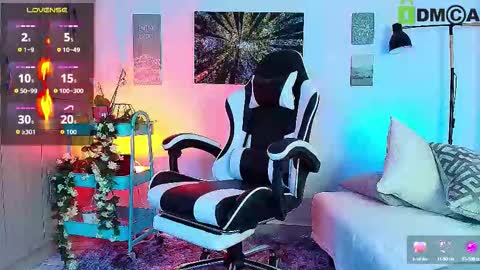 alex carter online show from October 31, 2025, 10:05 am