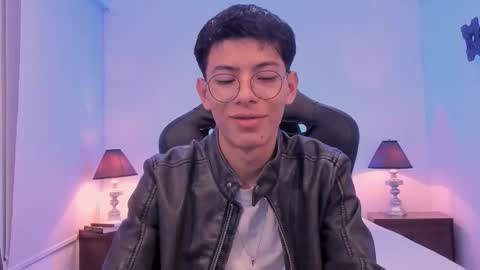 Alexander online show from November 19, 2025, 12:38 pm