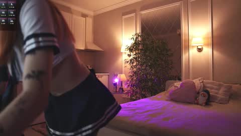 Snapshot of _alice_meyss_ chatting on November 22, 2025, 10:03 am _alice_meyss_ online show from November 22, 2025, 10:03 am