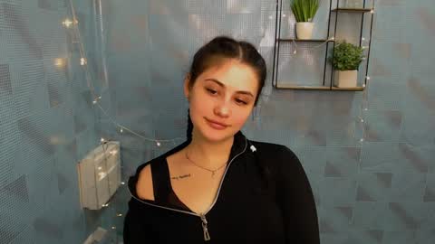 Snapshot of _alicecandy_ chatting on January 24, 2025, 1:36 pm Alice online show from January 24, 2025, 1:36 pm