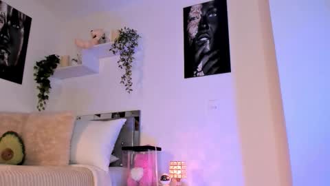 Snapshot of _alissonrose chatting on October 31, 2025, 11:39 pm Karo online show from October 31, 2025, 11:39 pm