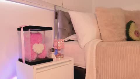 Snapshot of _alissonrose chatting on November 30, 2025, 6:01 pm Karo online show from November 30, 2025, 6:01 pm