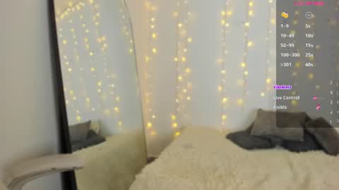 _allisongomez online show from June 15, 2026, 11:07 pm