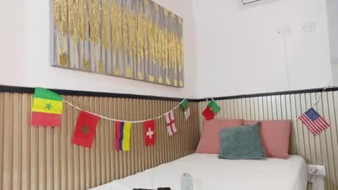 ANAIS online show from July 7, 2026, 7:29 pm