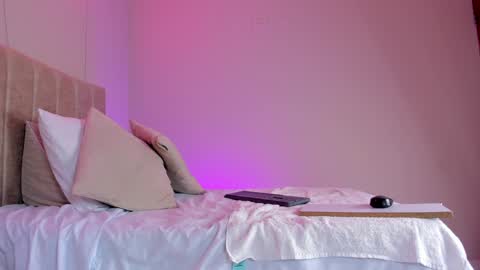 ngela  online show from January 24, 2025, 11:37 am