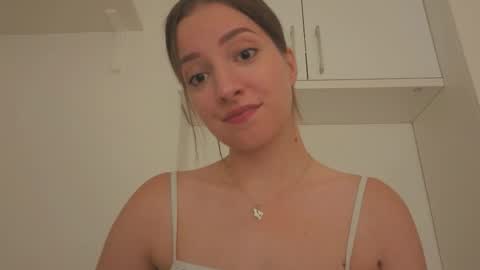 Anna online show from September 27, 2025, 8:58 pm