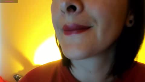 Snapshot of _antomouth_paradise chatting on December 4, 2025, 1:53 pm antonia online show from December 4, 2025, 1:53 pm