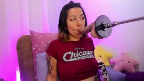 Snapshot of _antonella_dreams chatting on December 15, 2025, 12:09 pm _antonella_dreams online show from December 15, 2025, 12:09 pm