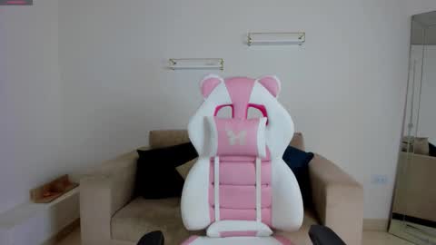 Snapshot of _april_smith_ chatting on February 25, 2026, 12:15 pm online show from February 25, 2026, 12:15 pm