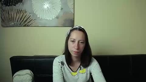 Snapshot of _astraia_ chatting on June 17, 2026, 9:12 am _astraia_ online show from June 17, 2026, 9:12 am