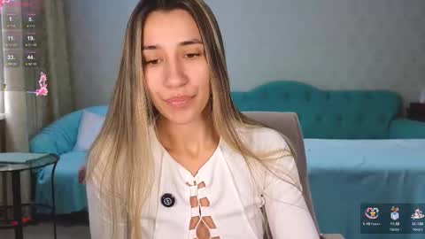 _aura_18 online show from March 11, 2026, 4:18 am