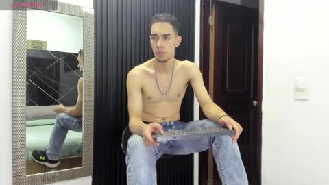 _axel_09 online show from May 23, 2026, 4:18 am