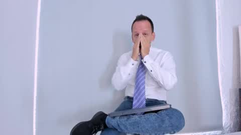 _axelking_ online show from November 5, 2025, 11:43 am