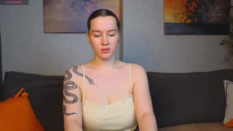 Jess online show from November 20, 2025, 8:36 am