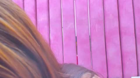 Snapshot of _bella_barbie chatting on February 28, 2026, 3:51 am _bella_barbie online show from February 28, 2026, 3:51 am