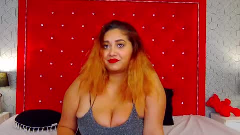 Snapshot of _bella_noir chatting on July 3, 2026, 8:48 pm Bella online show from July 3, 2026, 8:48 pm