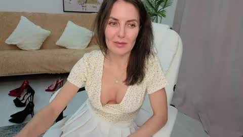 Beylly online show from March 19, 2026, 2:10 pm