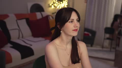 Snapshot of _blackbee_ chatting on December 29, 2024, 9:20 pm Lili online show from December 29, 2024, 9:20 pm