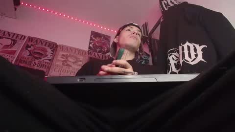 Snapshot of _blackshadow__ chatting on February 18, 2026, 6:59 pm SHADOW online show from February 18, 2026, 6:59 pm