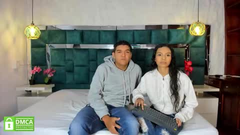 _bonnyandclyde online show from February 24, 2026, 12:25 pm