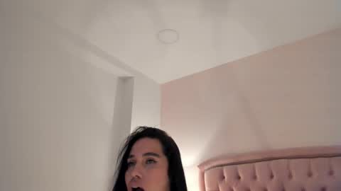 Snapshot of _cailyn chatting on October 12, 2025, 9:03 pm cailyn online show from October 12, 2025, 9:03 pm