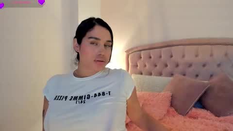 Snapshot of _cailyn chatting on December 4, 2025, 8:06 pm cailyn online show from December 4, 2025, 8:06 pm