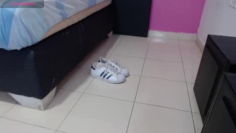  candy jade  online show from September 23, 2025, 11:35 am