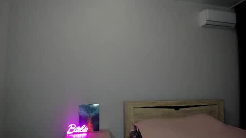   online show from March 28, 2026, 8:30 pm