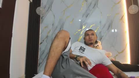 Snapshot of _cannabitch chatting on February 6, 2026, 8:56 pm Shatta Sara online show from February 6, 2026, 8:56 pm