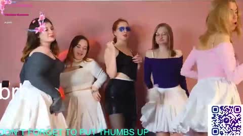 Snapshot of _capybara0_0 chatting on November 25, 2025, 9:31 am _capybara0_0 online show from November 25, 2025, 9:31 am