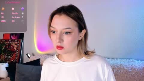 Snapshot of _ccrystaa_ chatting on November 25, 2025, 7:41 am Christina Chris online show from November 25, 2025, 7:41 am