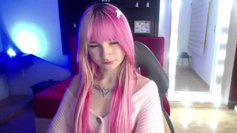 Snapshot of _charlotte_collins_ chatting on May 25, 2026, 3:29 pm _charlotte_collins_ online show from May 25, 2026, 3:29 pm