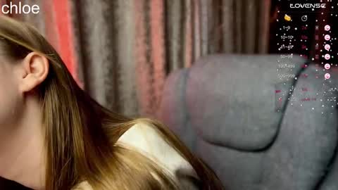 _chloe_miller_ online show from November 23, 2025, 10:20 pm