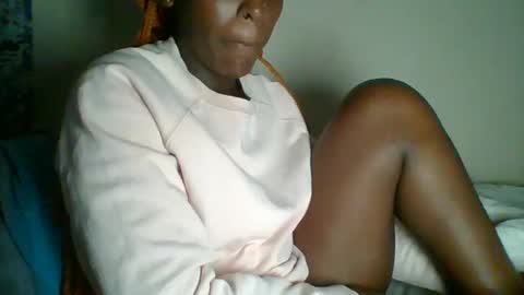 Snapshot of _clara01 chatting on January 18, 2025, 6:10 pm clara online show from January 18, 2025, 6:10 pm