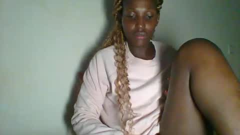 Snapshot of _clara01 chatting on January 28, 2025, 6:49 pm clara online show from January 28, 2025, 6:49 pm