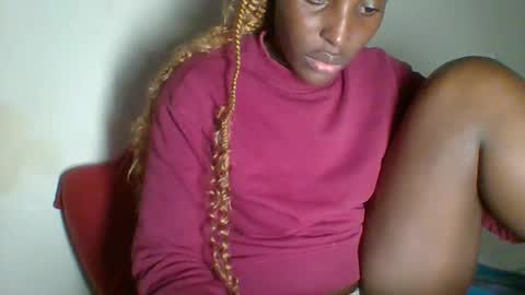 Snapshot of _clara01 chatting on February 1, 2025, 12:16 pm clara online show from February 1, 2025, 12:16 pm