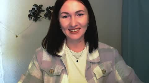 _cutie_and_shy_ online show from May 5, 2026, 6:21 am