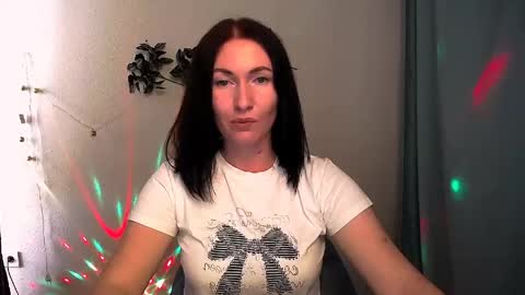 _cutie_and_shy_ online show from May 8, 2026, 7:25 am