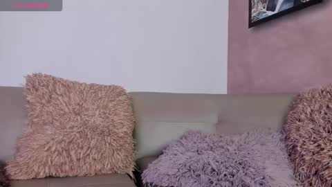 Dahiana Lincoln online show from October 23, 2025, 5:44 pm