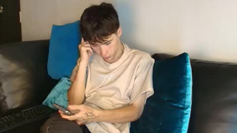 Snapshot of _dantfox_ chatting on November 28, 2025, 7:27 pm Dante online show from November 28, 2025, 7:27 pm