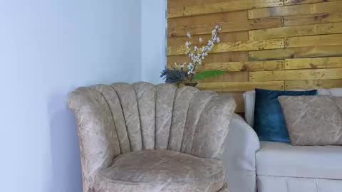 Snapshot of _dantfox_ chatting on December 15, 2025, 8:57 pm Dante online show from December 15, 2025, 8:57 pm