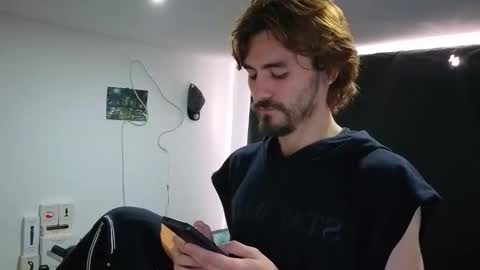 delacruz online show from December 14, 2025, 5:07 pm