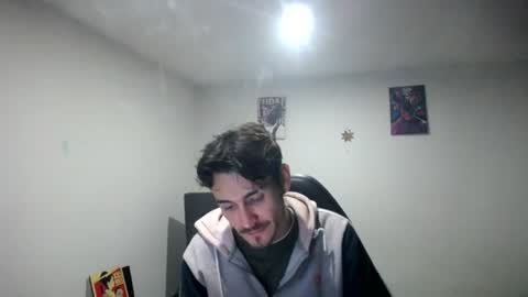 Snapshot of _delacruz911_ chatting on July 8, 2026, 3:33 am delacruz online show from July 8, 2026, 3:33 am