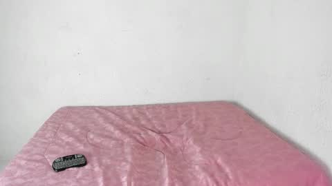 Danielle  online show from October 17, 2025, 2:37 am