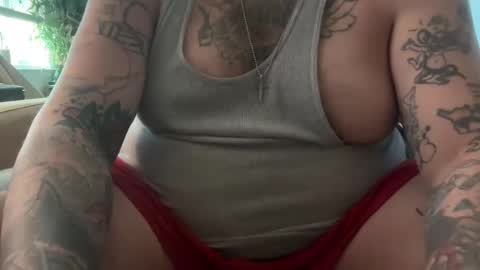 _downdaroad online show from January 6, 2025, 10:58 pm