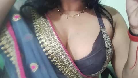 _dreamgirl_0 online show from March 1, 2026, 11:40 pm